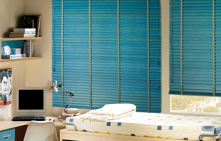 COLONIAL VENETIAN BLIND